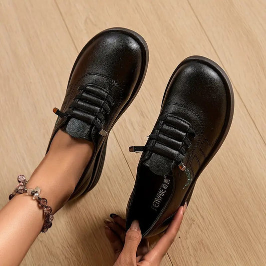 Momount női fűzős loafer – Bőr, kerek orrú flatform, kényelmes hétköznapi