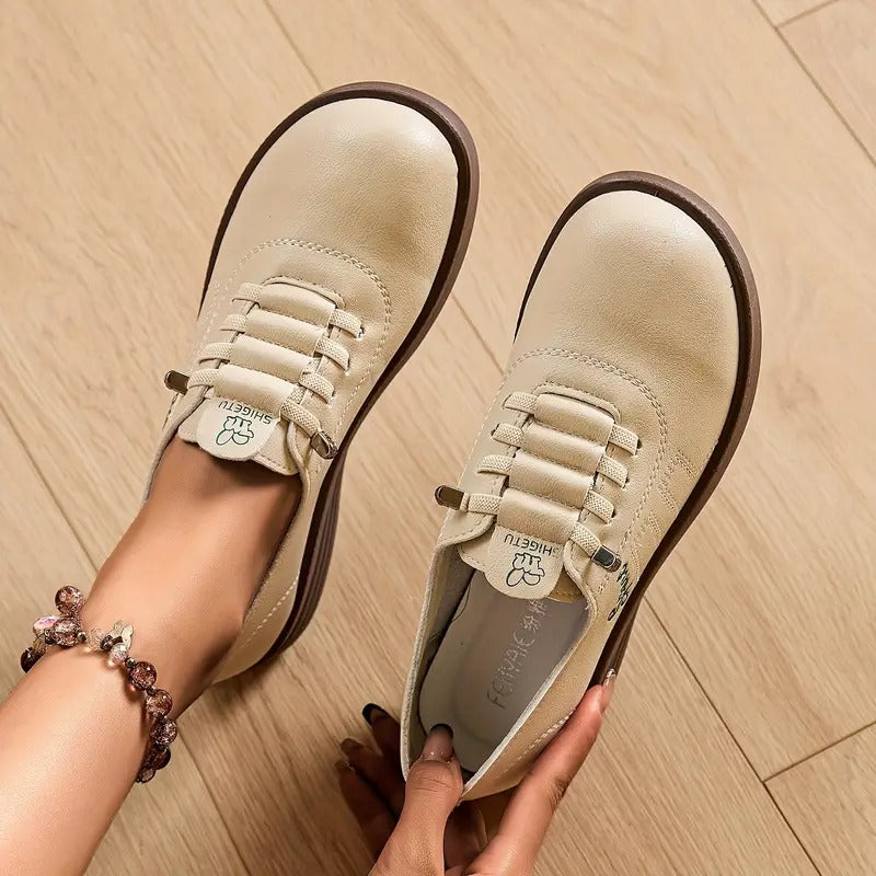 Momount női fűzős loafer – Bőr, kerek orrú flatform, kényelmes hétköznapi