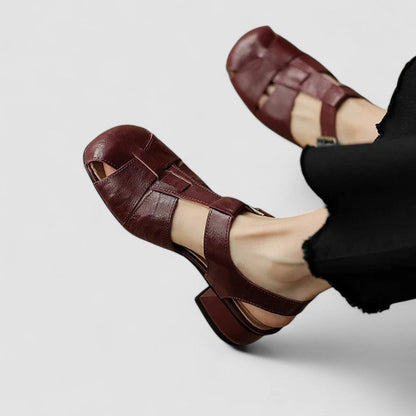Momount Women Leather Sandals – Closed Toe Buckle Low Heel Vintage